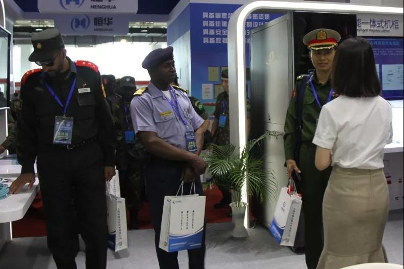 45a62f2055950a9a3d55da384c957944