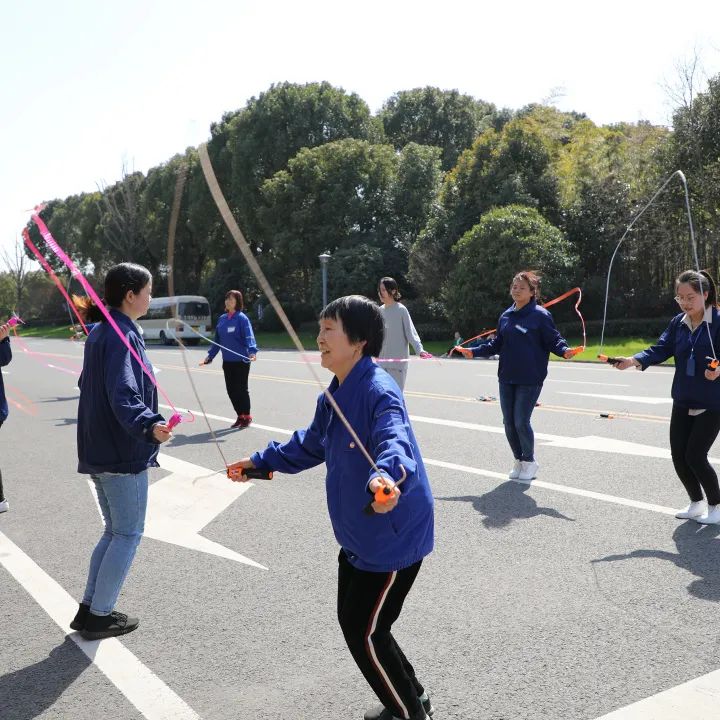 ebe8428c50cf33f883e924ac99044654