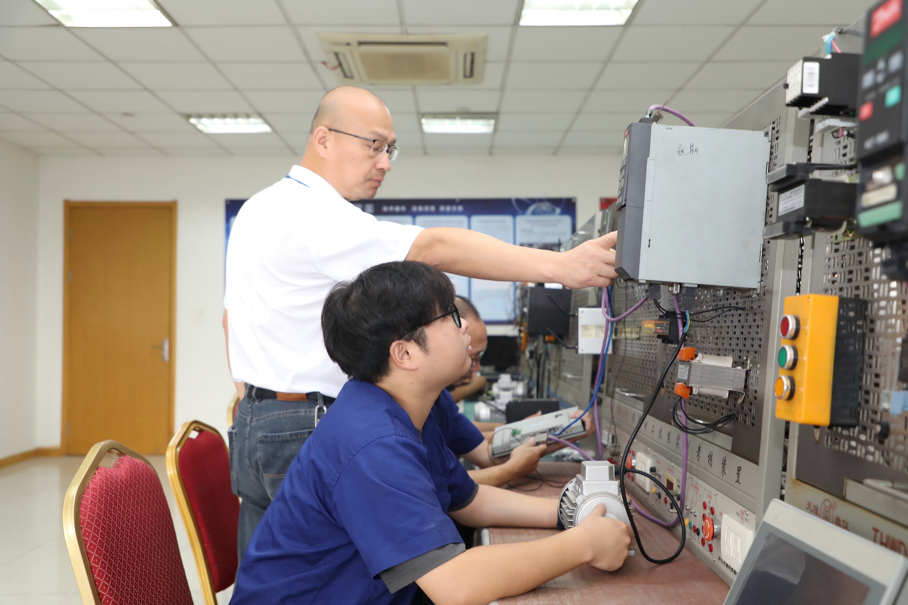 37874965f84f3e3ce510db68338157d1